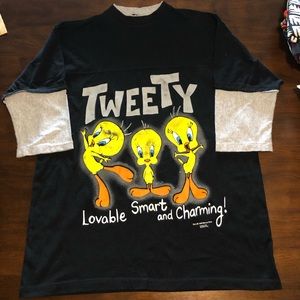 Vintage 1995 Looney Tunes tweety bird shirt